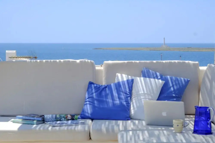 Mare Mare Mare