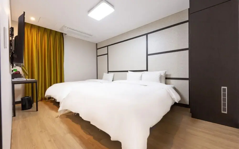 Yesan Jaja Hotel