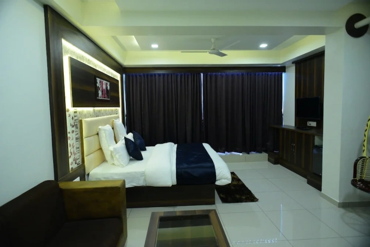 Royal room