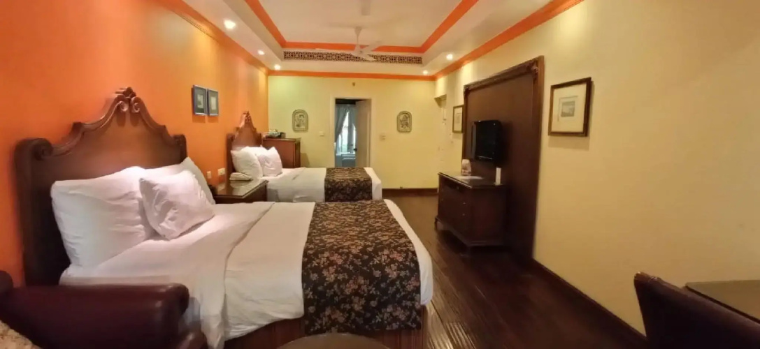 Mayfair Hideaway Spa Resort