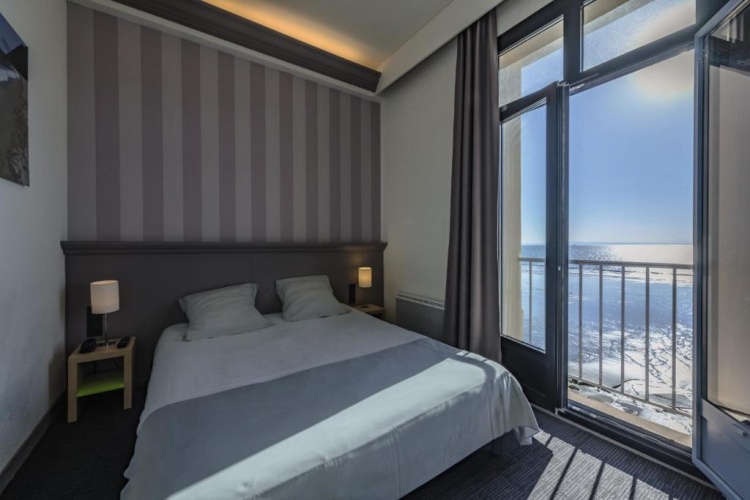 Premium Single room