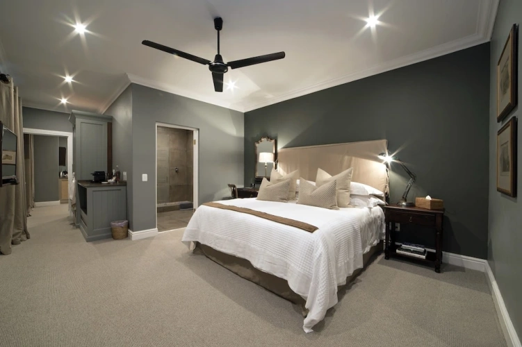 1 Bedroom Deluxe Double room with garden view