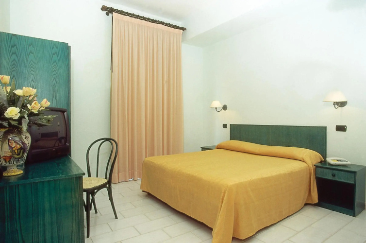 Hotel Eden