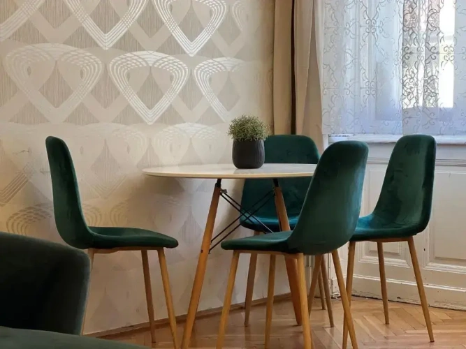 2 Bedrooms Double Apartment