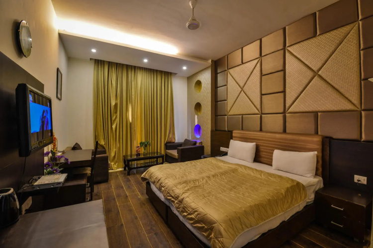 Hotel Golf View Suites