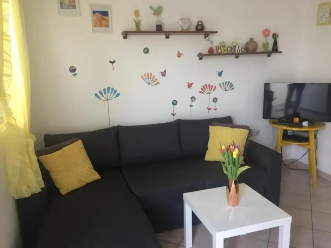 1 Bedroom Economy Apartment