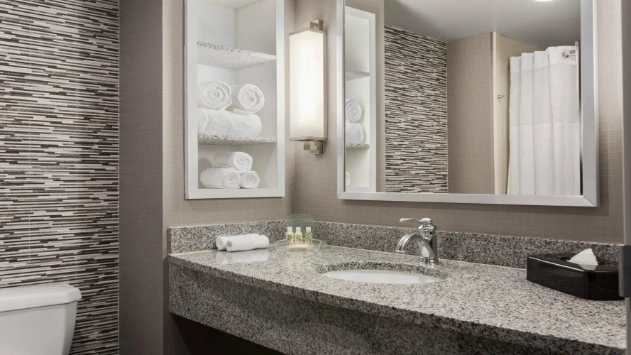 Quadruple Suite
