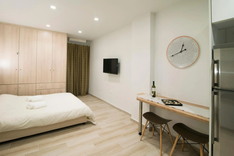 Lovely central studio!