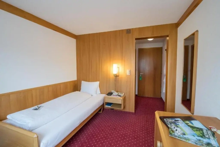 Standard Quadruple room with balcony and with view