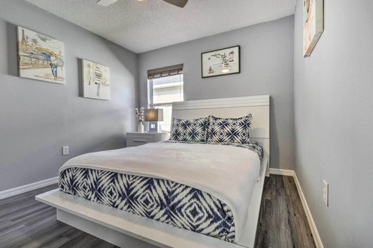 4 Bedrooms Standard room