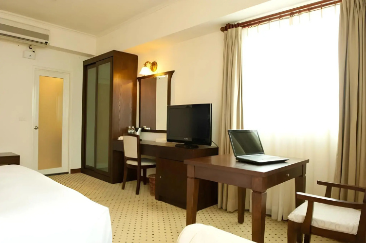 Liga Hotel