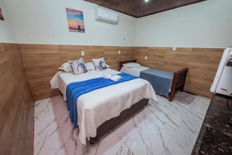 Casa c 4 su tes Piscina Churrasqueira e Garagem