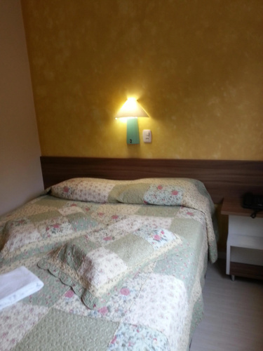 Adoro Hotel