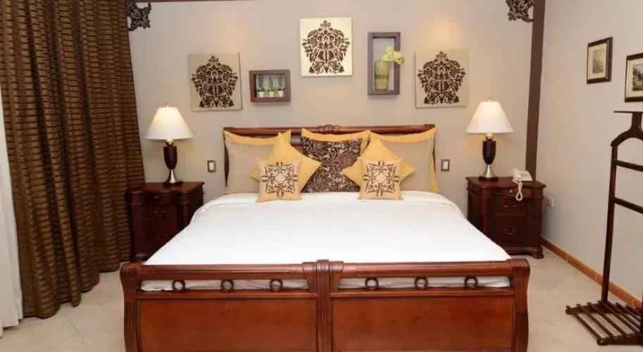 Hotel Ceibo Real