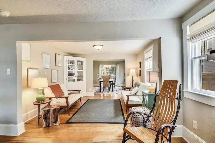 Laurel Street 108