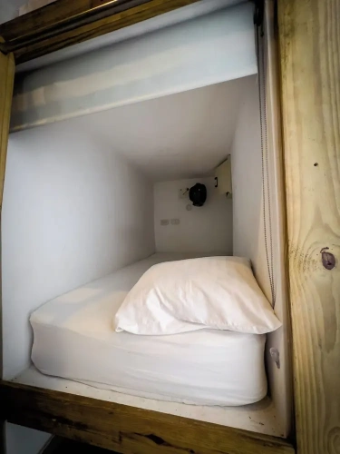 Comfort room