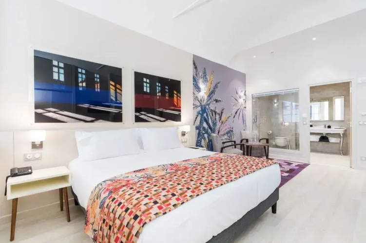 Palais Saleya Apartment & Suite