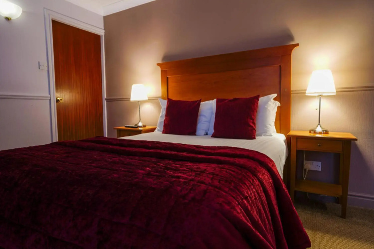 Gomersal Park Hotel
