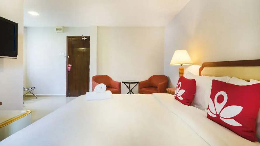 ZEN Rooms Bukit Timah