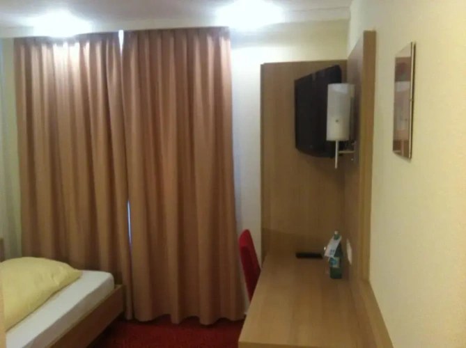 Standard Single room with city view