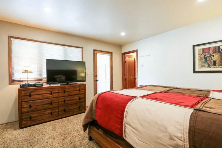 Helios North #5 2 Bedroom Condo by RedAwning