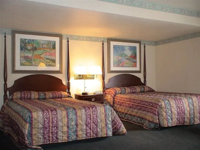 Greenway Inn Suites