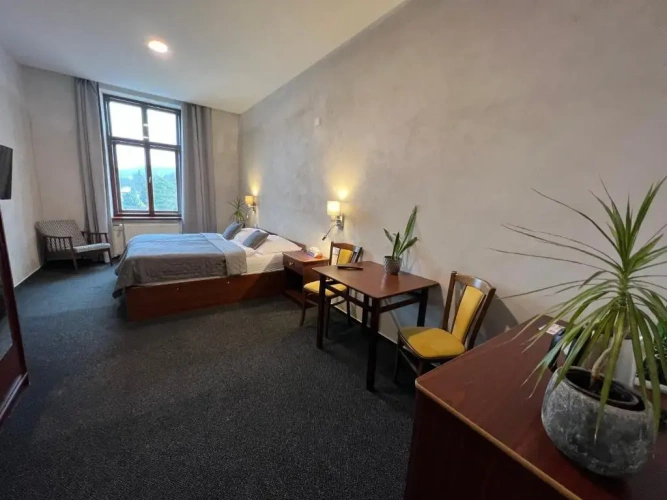 Economy Twin room
