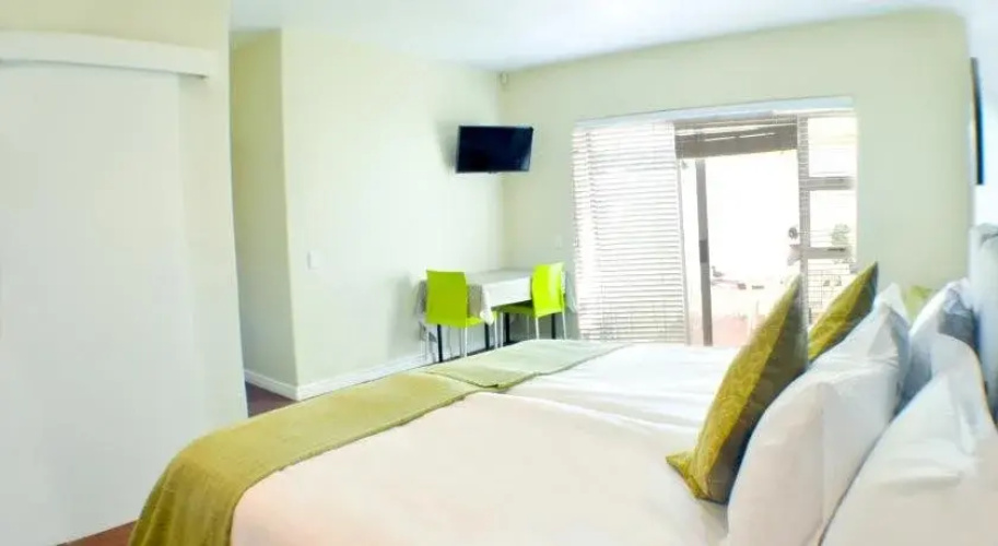 Small Bay Guest House