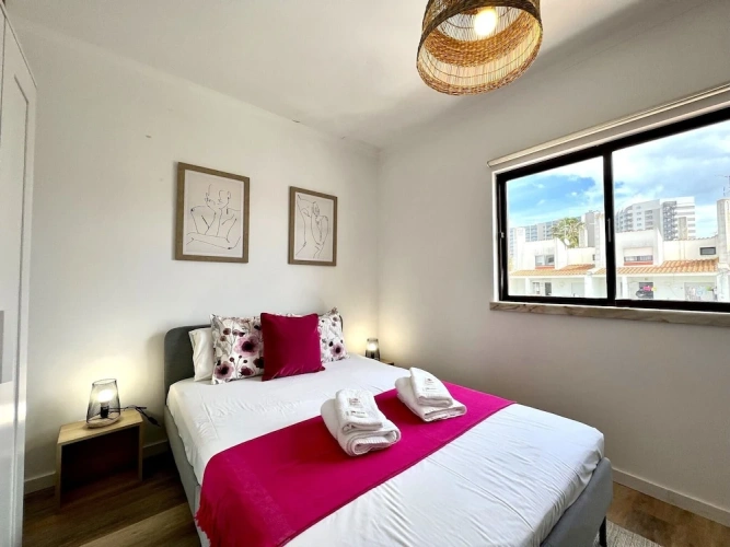1 Bedroom Apartment with balcony