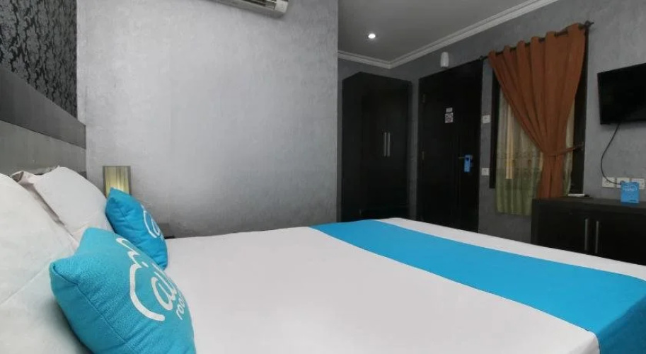 The Feli Hotel