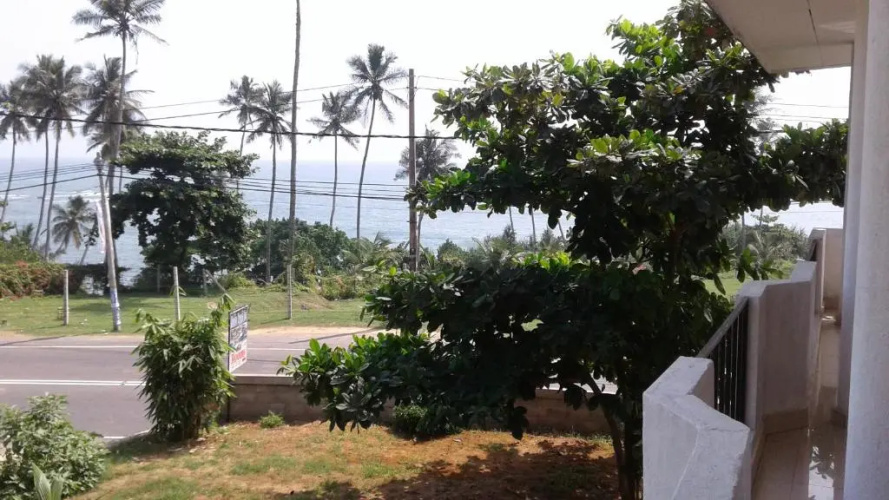 Masha Beach Inn