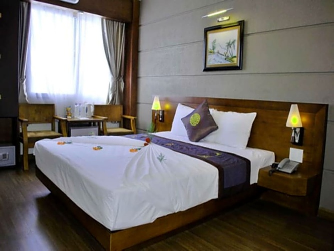 Deluxe Double room with city view
