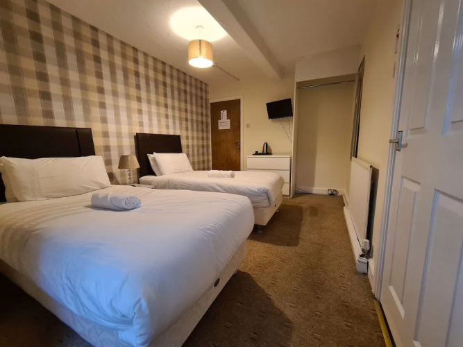 The Diggle Hotel
