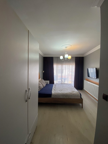Omar Suite 360