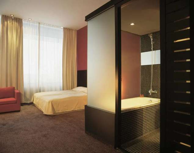 Riverside Boutique Hotel