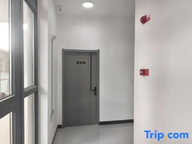 Korla Longzeyuan Hotel