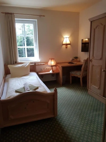 Standard Single room