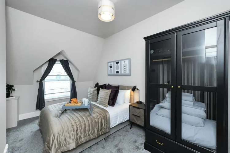 Market Street Apartment 3A Flat 4