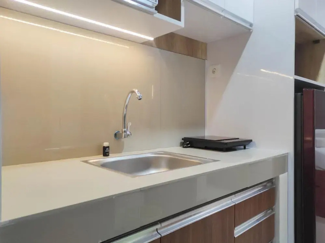 Nice Studio At Vida View Makasar Apartment