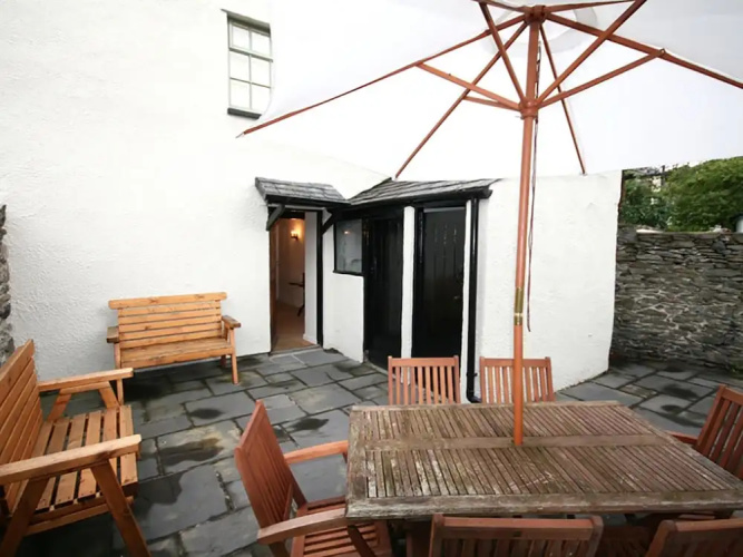Llan Cottage