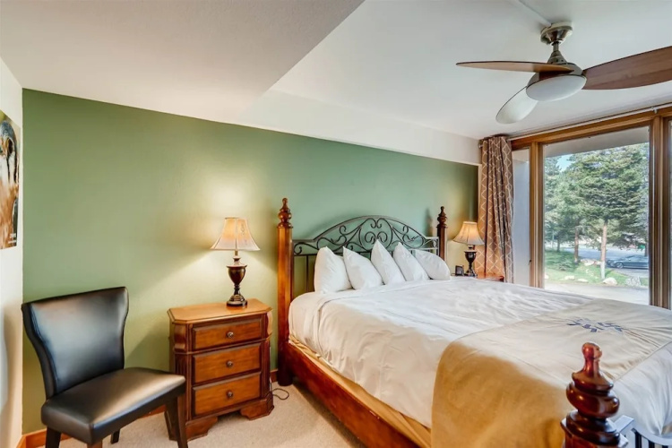 Lakeside Village 4 Bedroom Condo