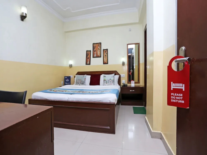 OYO 9628 Hotel Fort