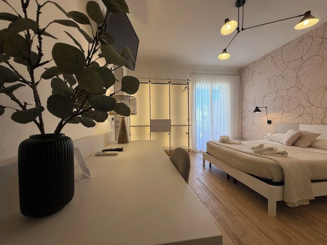 Standard Triple room with balcony