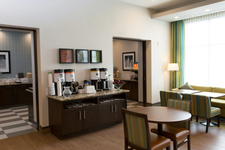 Hampton Inn by Hilton Lloydminster photo 24