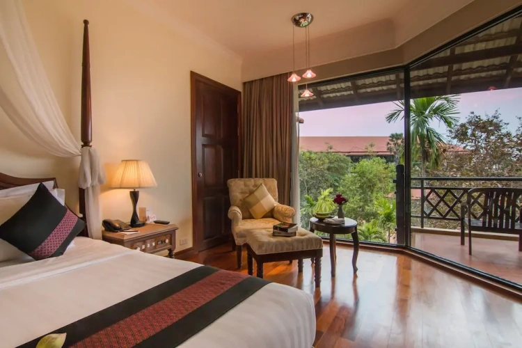 2 Bedrooms Deluxe Family room with balcony