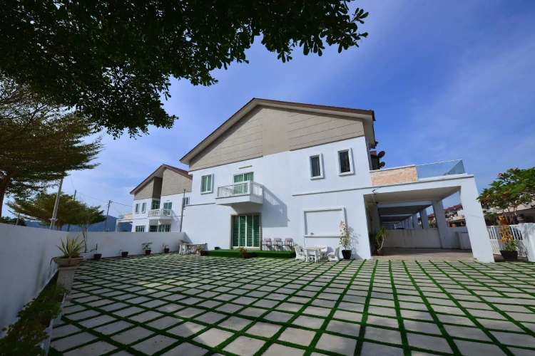 4 Bedrooms Standard room