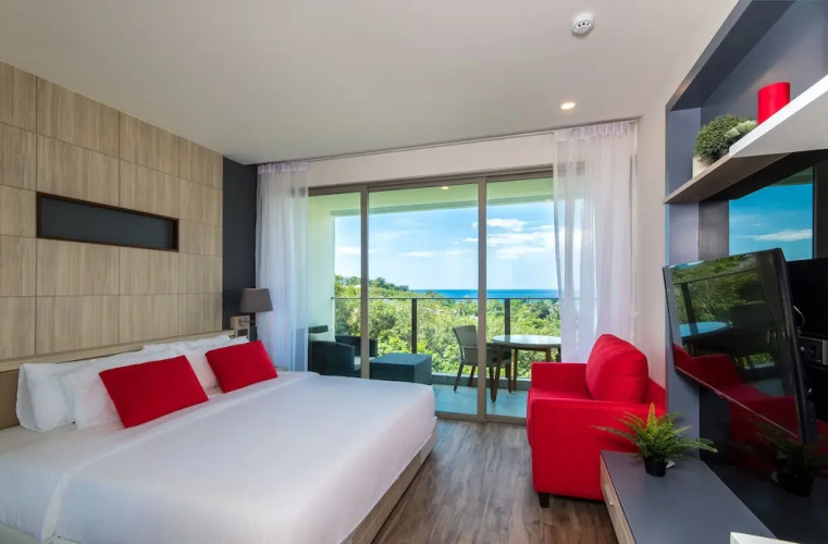 Luxury Ocean View 1Bedroom Apartment