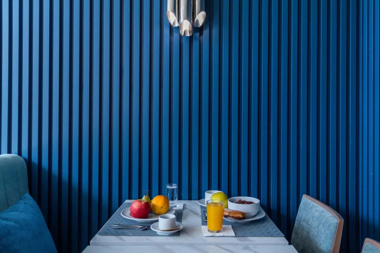 Zurin Charm Hotel