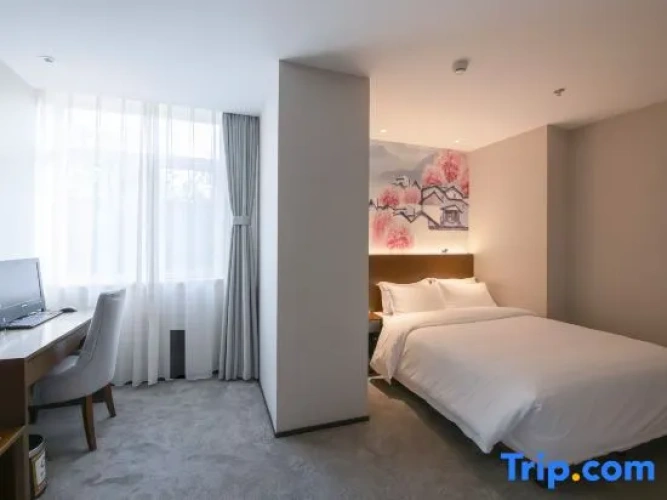 2 Bedrooms Deluxe Suite