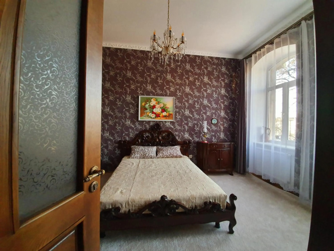 Apartamenti u Sheval'є.